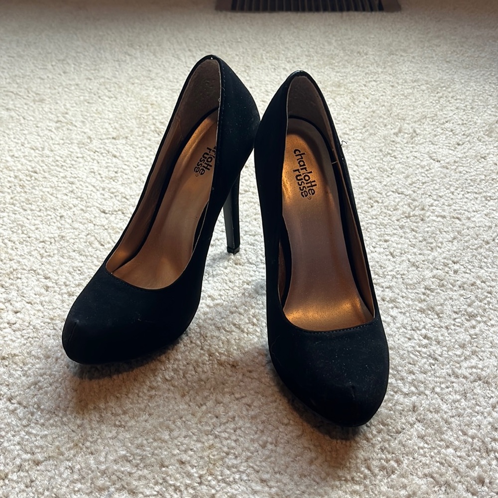 Black Charlotte Russe High Heel Pumps